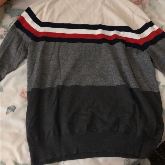 Tommy Hilfiger Shirt - Picture 2 of 3